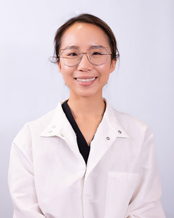 Orthodontist Shuwei Wang